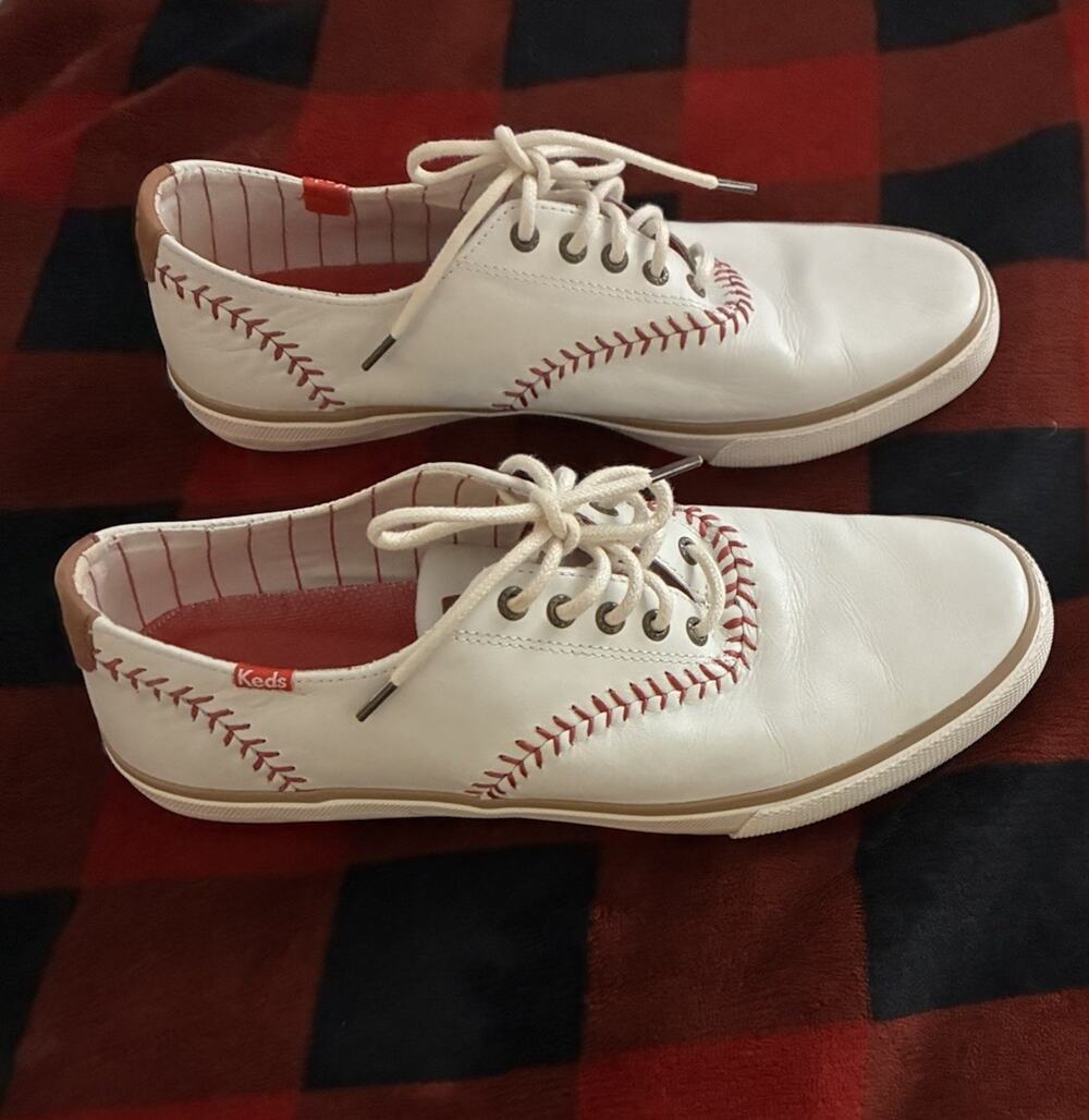 Keds Unisex Baseball Stitched Shoes Size 9.5 Champion Pennant Leather Off White